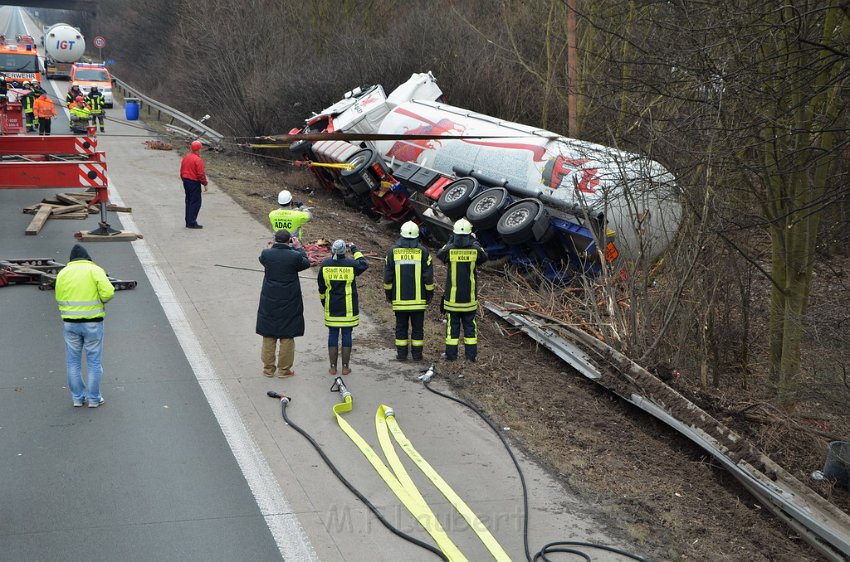 VU A4 Rich Olpe kurz hinter AK Koeln West P494.JPG